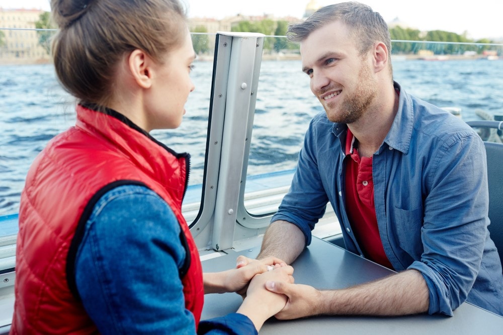 10 Things ALL Men Do When They Are In Love 4 i love you