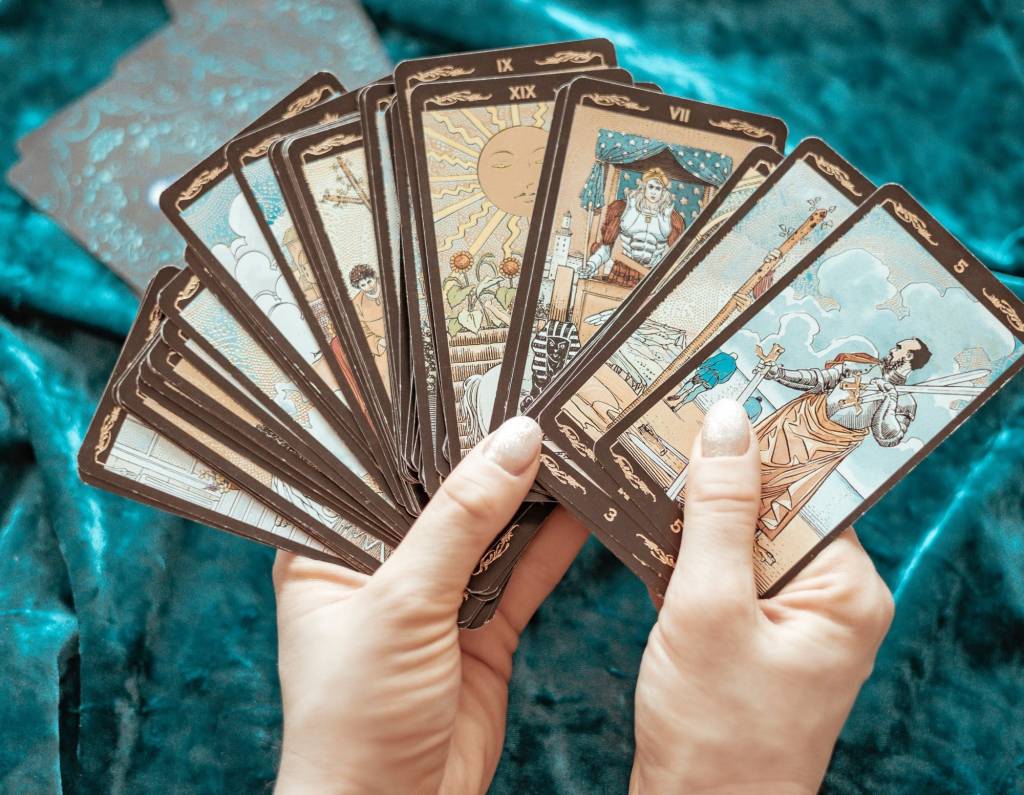 Love Tarot Cards 12 Love Tarot Cards